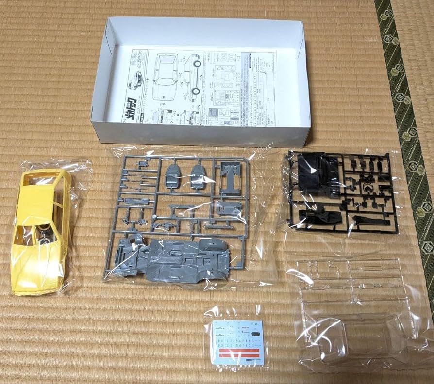 Amazon.co.jp: 未組立品フジミ いすゞピアッツァXE プラモデル